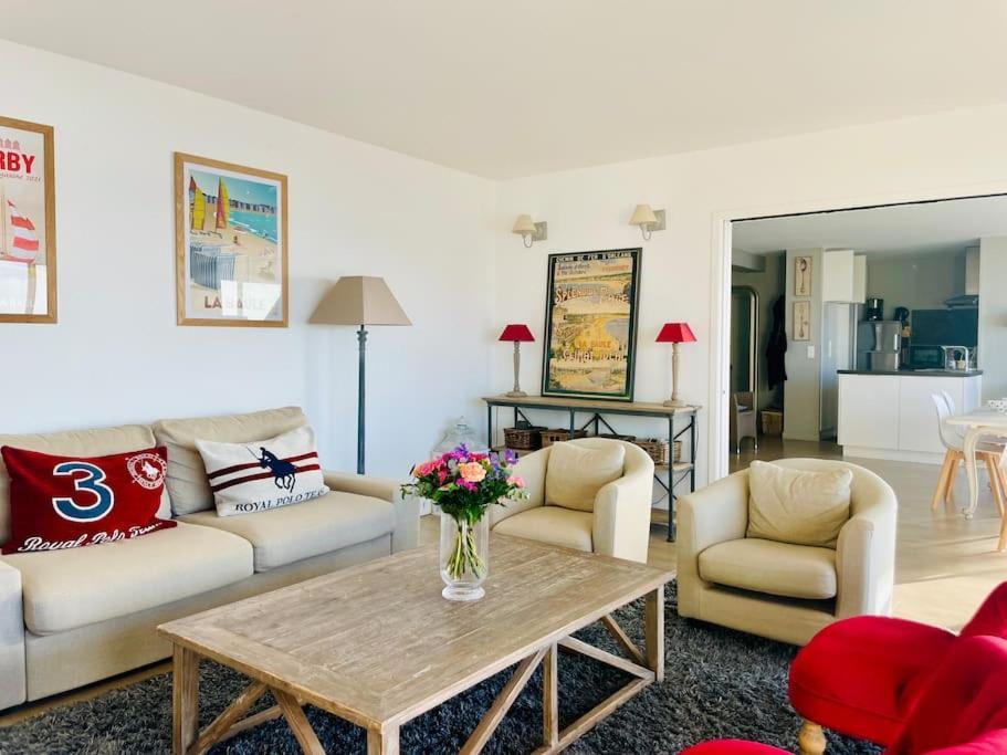 Face A : L'amiraute Appartement